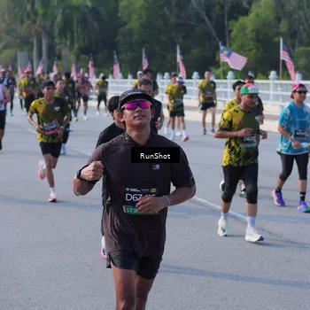 Runner Photo 7127296