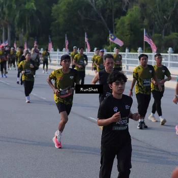 Runner Photo 7127298