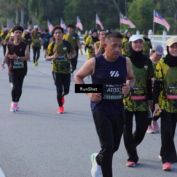 Runner Photo 7127301