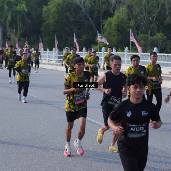 Runner Photo 7127304
