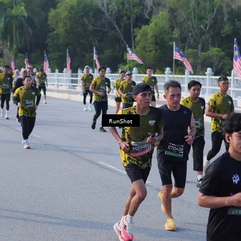 Runner Photo 7127307