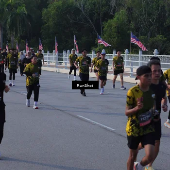Runner Photo 7127309