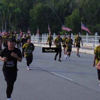 Runner Photo 7127314
