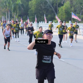 Runner Photo 7127322