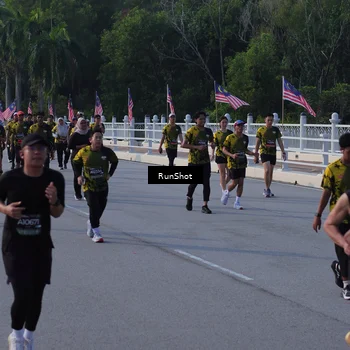 Runner Photo 7127323