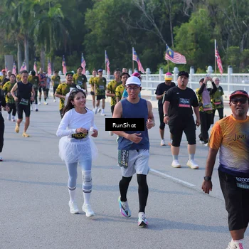 Runner Photo 7127334