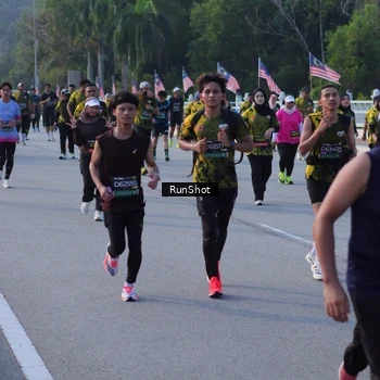 Runner Photo 7127338