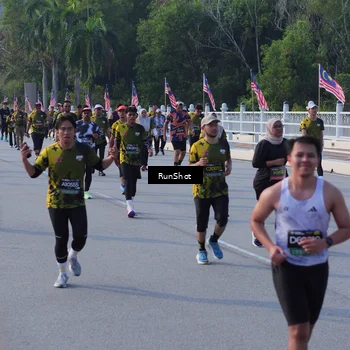 Runner Photo 7127349
