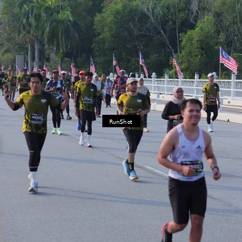 Runner Photo 7127350