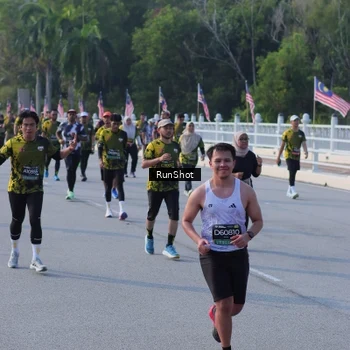 Runner Photo 7127354