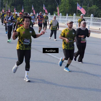 Runner Photo 7127359