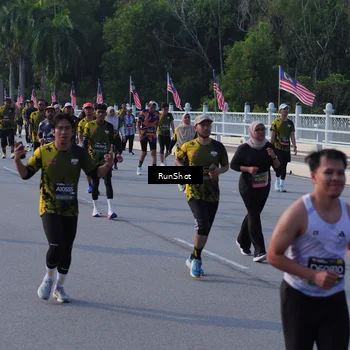Runner Photo 7127363