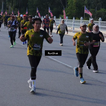 Runner Photo 7127369