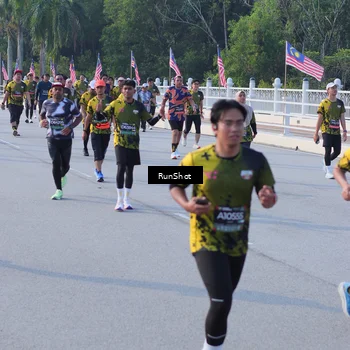 Runner Photo 7127372