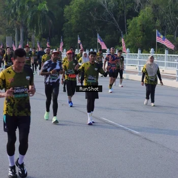Runner Photo 7127390