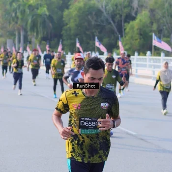 Runner Photo 7127396