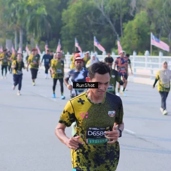 Runner Photo 7127399