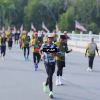 Runner Photo 7127401