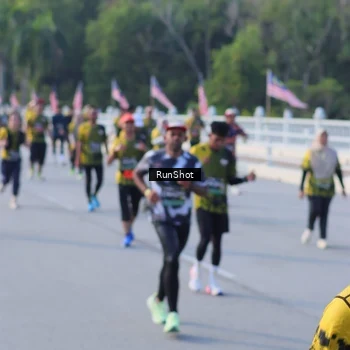 Runner Photo 7127402