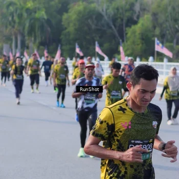 Runner Photo 7127404