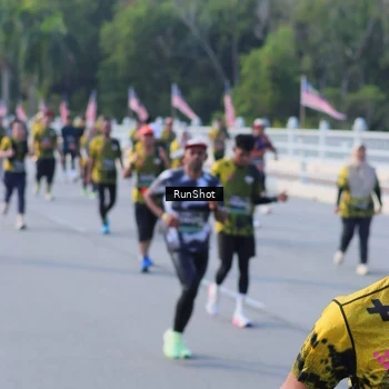 Runner Photo 7127405