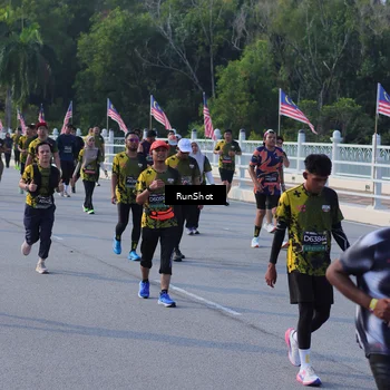 Runner Photo 7127417