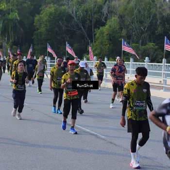 Runner Photo 7127418