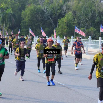 Runner Photo 7127425