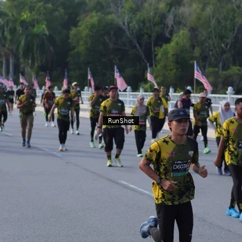 Runner Photo 7127451