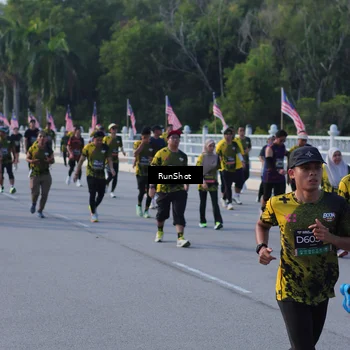 Runner Photo 7127454