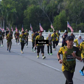 Runner Photo 7127455