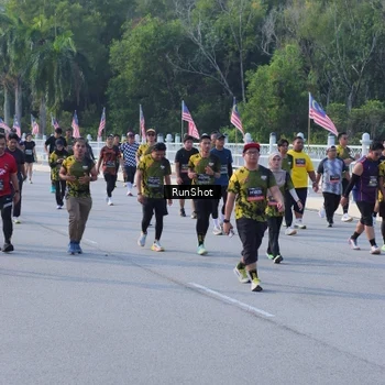 Runner Photo 7127465