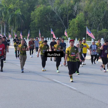 Runner Photo 7127489