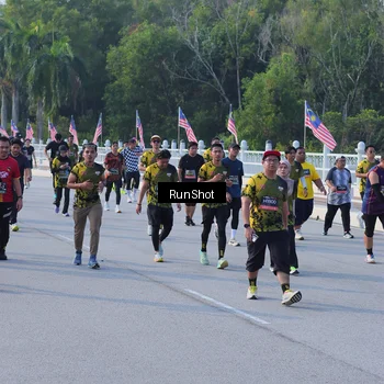 Runner Photo 7127493