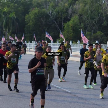Runner Photo 7127496