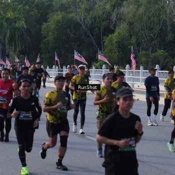 Runner Photo 7127509