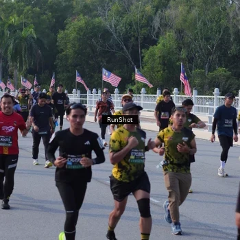 Runner Photo 7127510