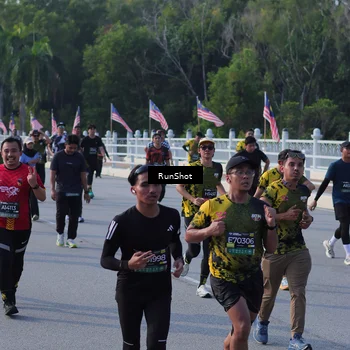 Runner Photo 7127517