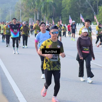 Runner Photo 7127541