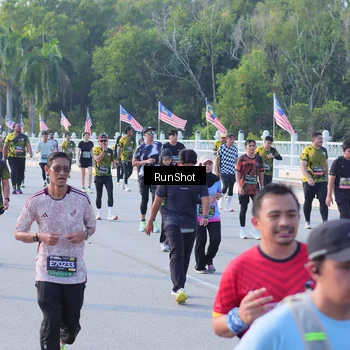 Runner Photo 7127543