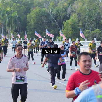 Runner Photo 7127544