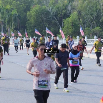 Runner Photo 7127550