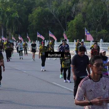 Runner Photo 7127555