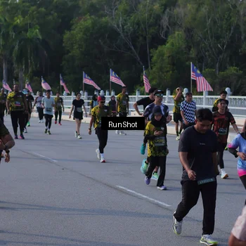 Runner Photo 7127558