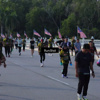 Runner Photo 7127560