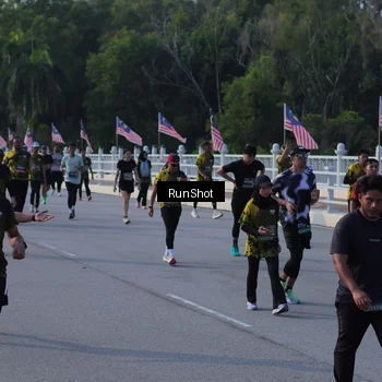 Runner Photo 7127564