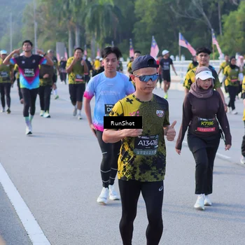 Runner Photo 7127576