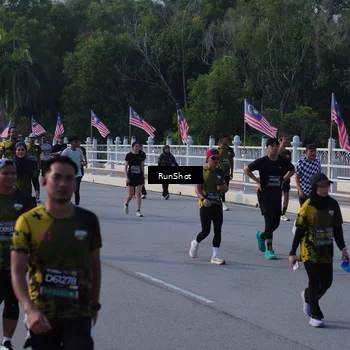 Runner Photo 7127577