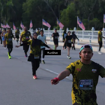 Runner Photo 7127603