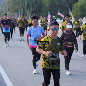 Runner Photo 7127604